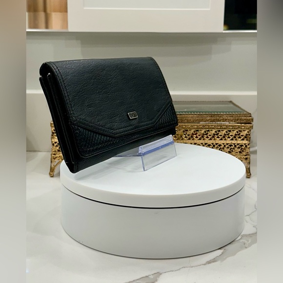 Vintage Roxy - Black Faux Leather Snap-Close Wallet - VGVC - Picture 7 of 17